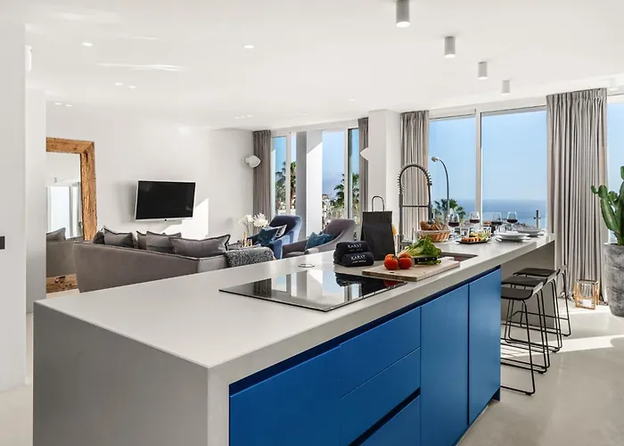 Вілла Karat Blue Адехе